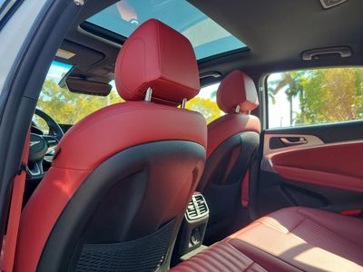 2023 Genesis G70 - Photo 12