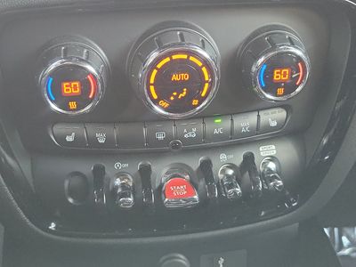 2022 MINI Clubman - Photo 30
