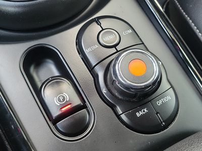 2022 MINI Clubman - Photo 31
