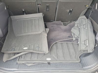 2022 Land Rover Defender - Photo 6