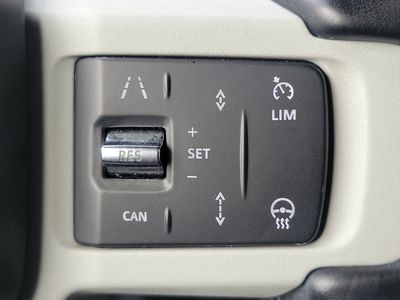 2022 Land Rover Defender - Photo 24