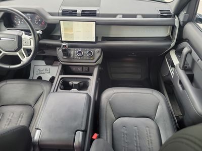 2022 Land Rover Defender - Photo 15