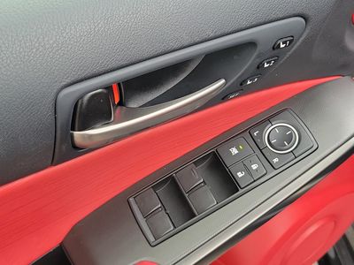 2023 Lexus IS - Photo 16