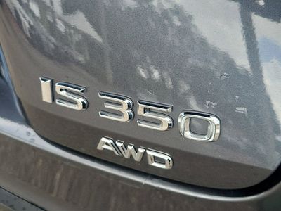2023 Lexus IS - Photo 5