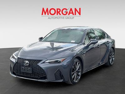 2023 Lexus IS - Photo 2