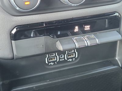 2022 Ram 1500 - Photo 30