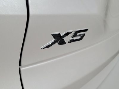 2026 BMW X5 — detail view