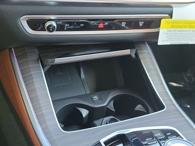 2026 BMW X5 — photo 24 view