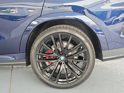 2027 BMW X6 - Photo 9