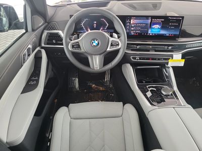 2027 BMW X6 - Photo 15