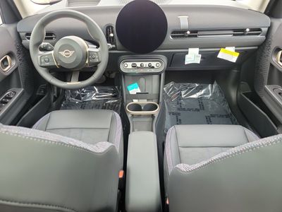 2026 MINI Hardtop 4 Door - Photo 13