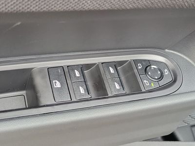 2026 MINI Hardtop 4 Door - Photo 17