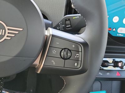 2026 MINI Convertible - Photo 18