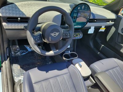 2026 MINI Convertible - Photo 10