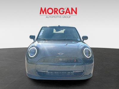 2026 MINI Convertible - Photo 2