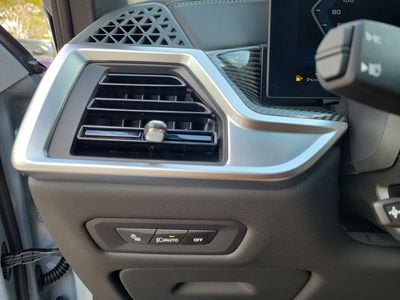 2026 BMW X5 - Photo 18