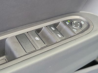 2026 MINI Convertible - Photo 10
