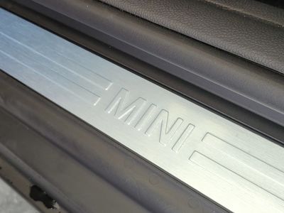 2026 MINI Convertible - Photo 13