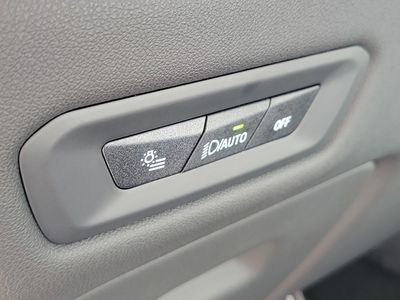 2026 BMW X5 — photo 25 view