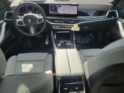 2026 BMW X5 — photo 15 view