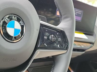 2026 BMW X3 — photo 21 view