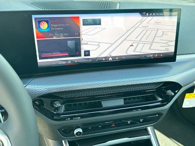 2026 BMW 3 Series - Photo 10