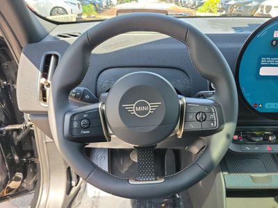 2026 MINI Countryman - Photo 23