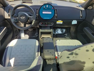 2026 MINI Countryman - Photo 14