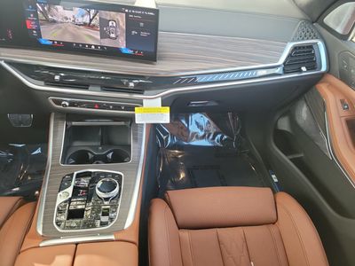 2026 BMW X5 - Photo 9