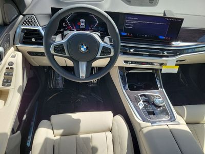 2026 BMW X5 — photo 8 view