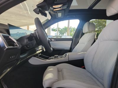 2026 BMW X5 - Photo 22