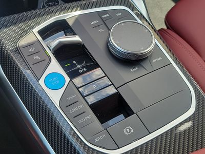 2026 BMW i4 - Photo 33