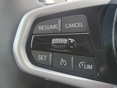 2026 BMW i4 - Photo 25