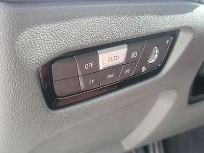2026 BMW i4 - Photo 23