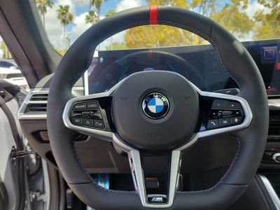 2026 BMW i4 - Photo 24