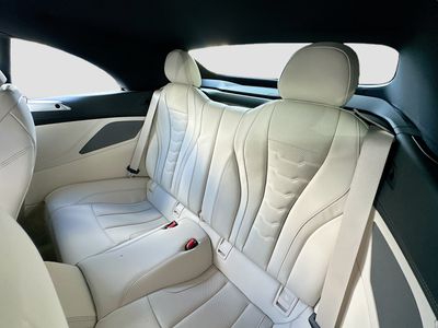 2026 BMW 8 Series - Photo 18