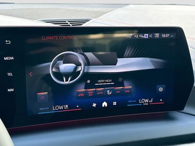 2026 BMW 2 Series - Photo 13
