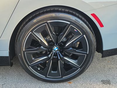 2026 BMW i7 - Photo 9