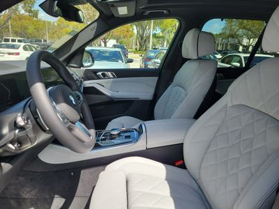 2026 BMW X5 - Photo 14