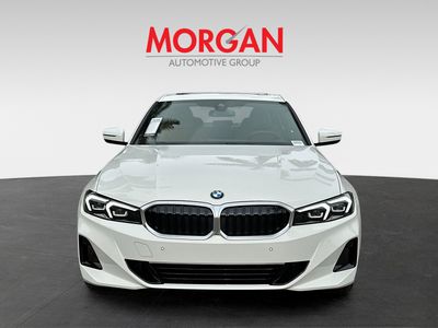 2025 BMW 3 Series - Photo 2