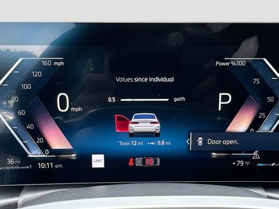 2025 BMW 3 Series - Photo 11