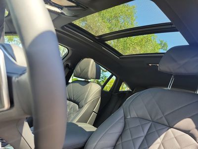 2027 BMW X6 - Photo 22
