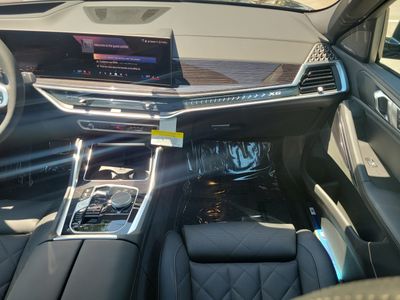2027 BMW X6 - Photo 16