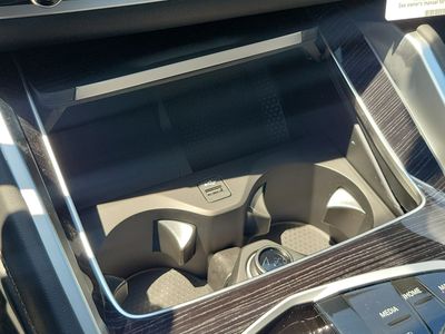2027 BMW X6 - Photo 33