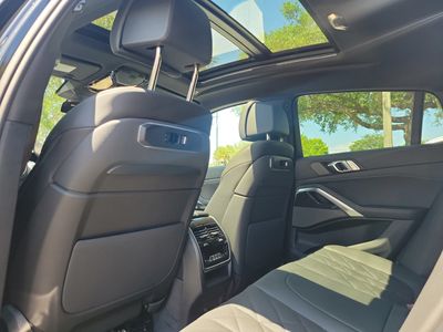 2027 BMW X6 - Photo 13
