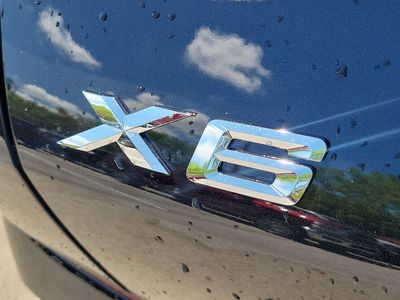2027 BMW X6 - Photo 6