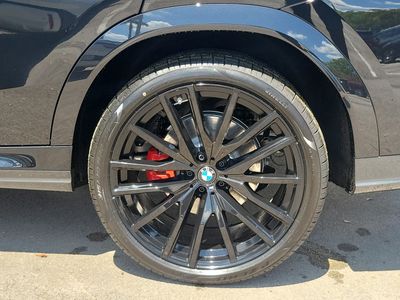 2027 BMW X6 - Photo 9