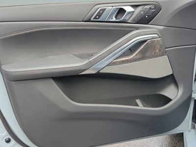 2026 BMW X6 - Photo 17