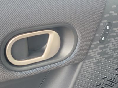2026 MINI Convertible - Photo 15