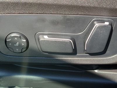 2026 BMW 3 Series - Photo 22